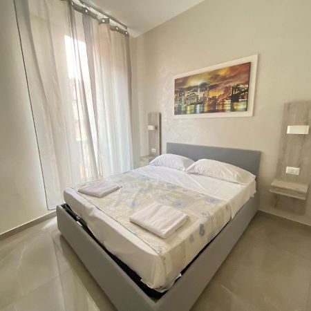 Hotel La Pace Napoli Ngoại thất bức ảnh