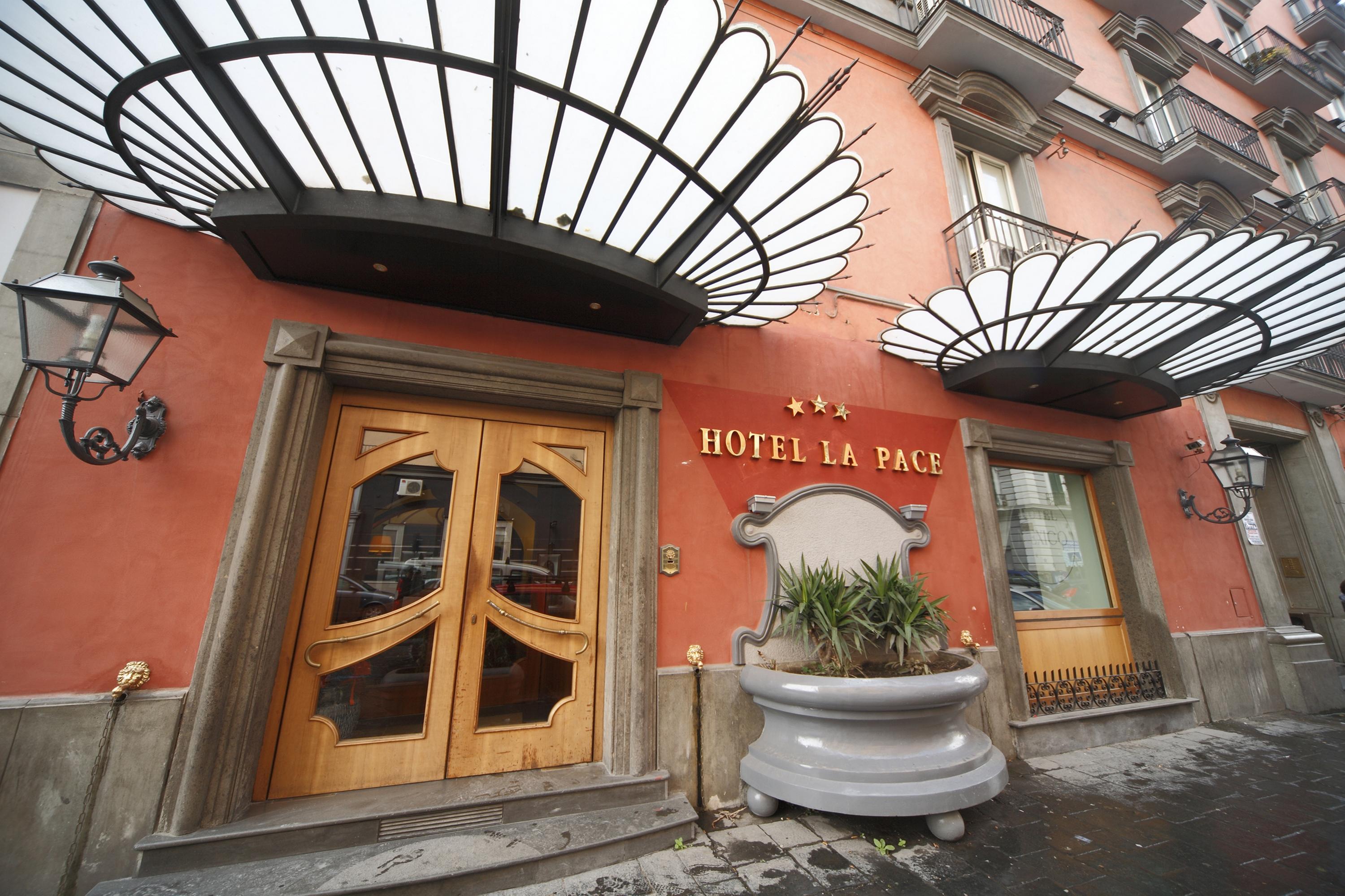 Hotel La Pace Napoli Ngoại thất bức ảnh