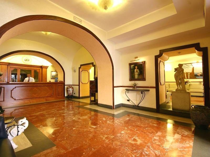 Hotel La Pace Napoli Ngoại thất bức ảnh