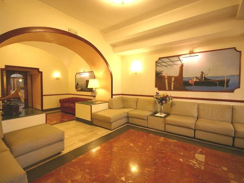 Hotel La Pace Napoli Ngoại thất bức ảnh